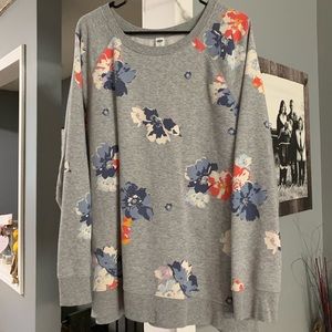 Old navy sweatshirt